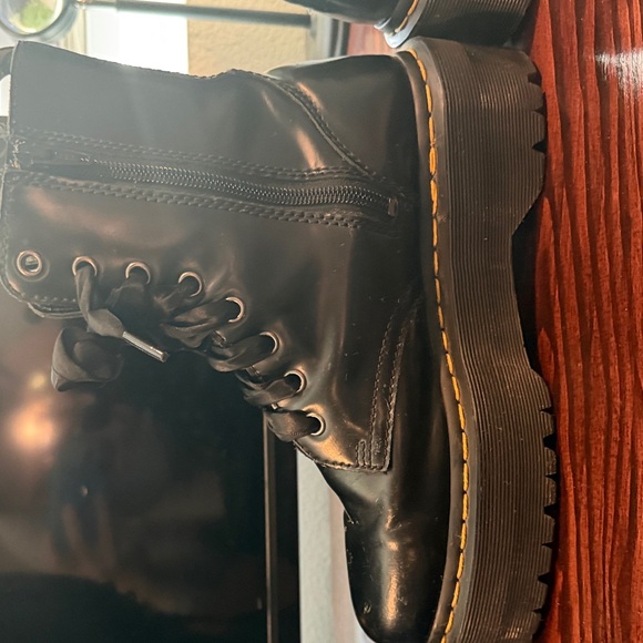 US MENS 7 Dr. Martens Black Leather Platform Lace-Up Boots with Satin Laces - Picture 8 of 14